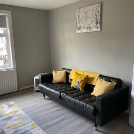 Beautiful Two Bedroom Flat By The Loch Balloch Bagian luar foto